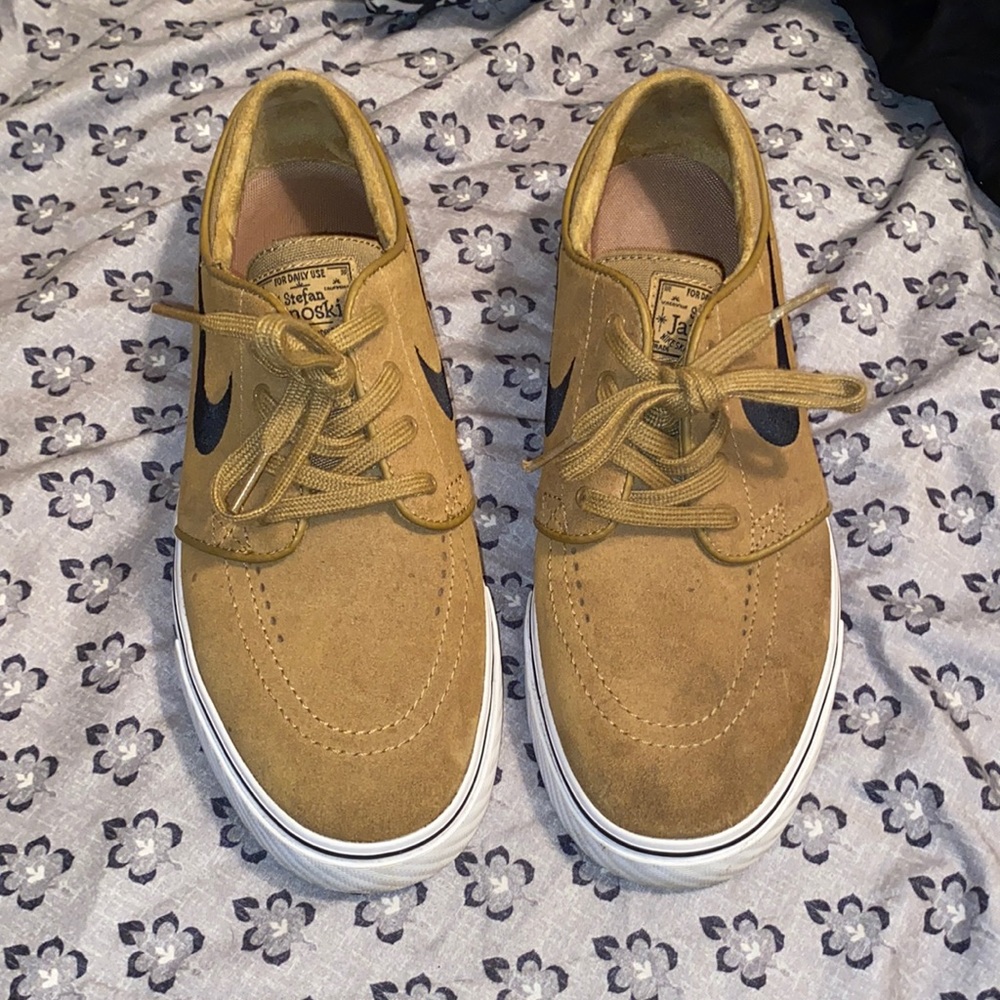 Men’s Nike janoski